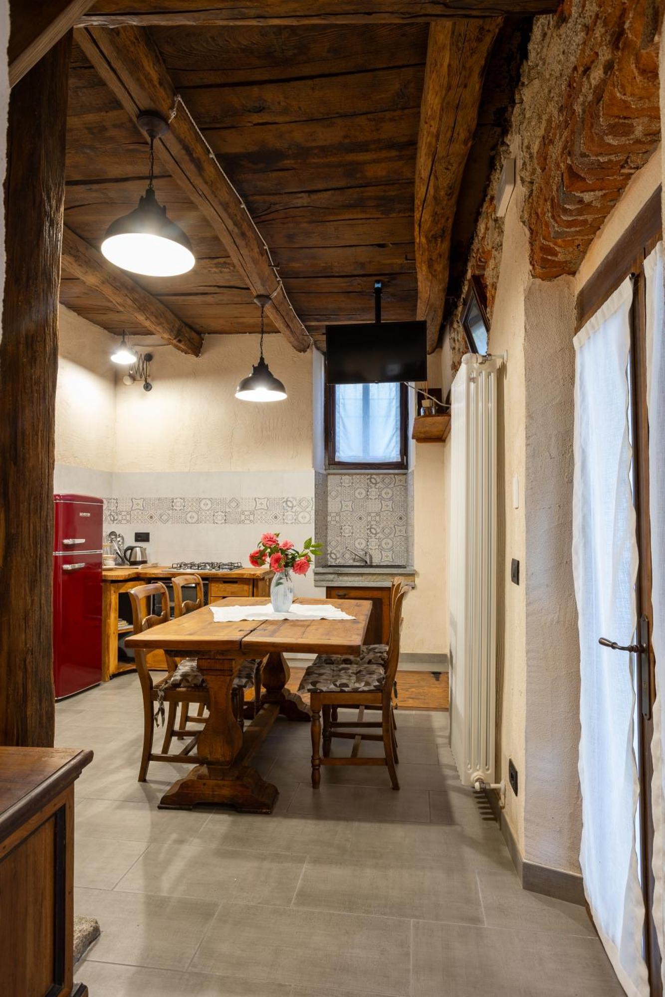 Apartamento Da Tinti Madonna Del Sasso Exterior foto