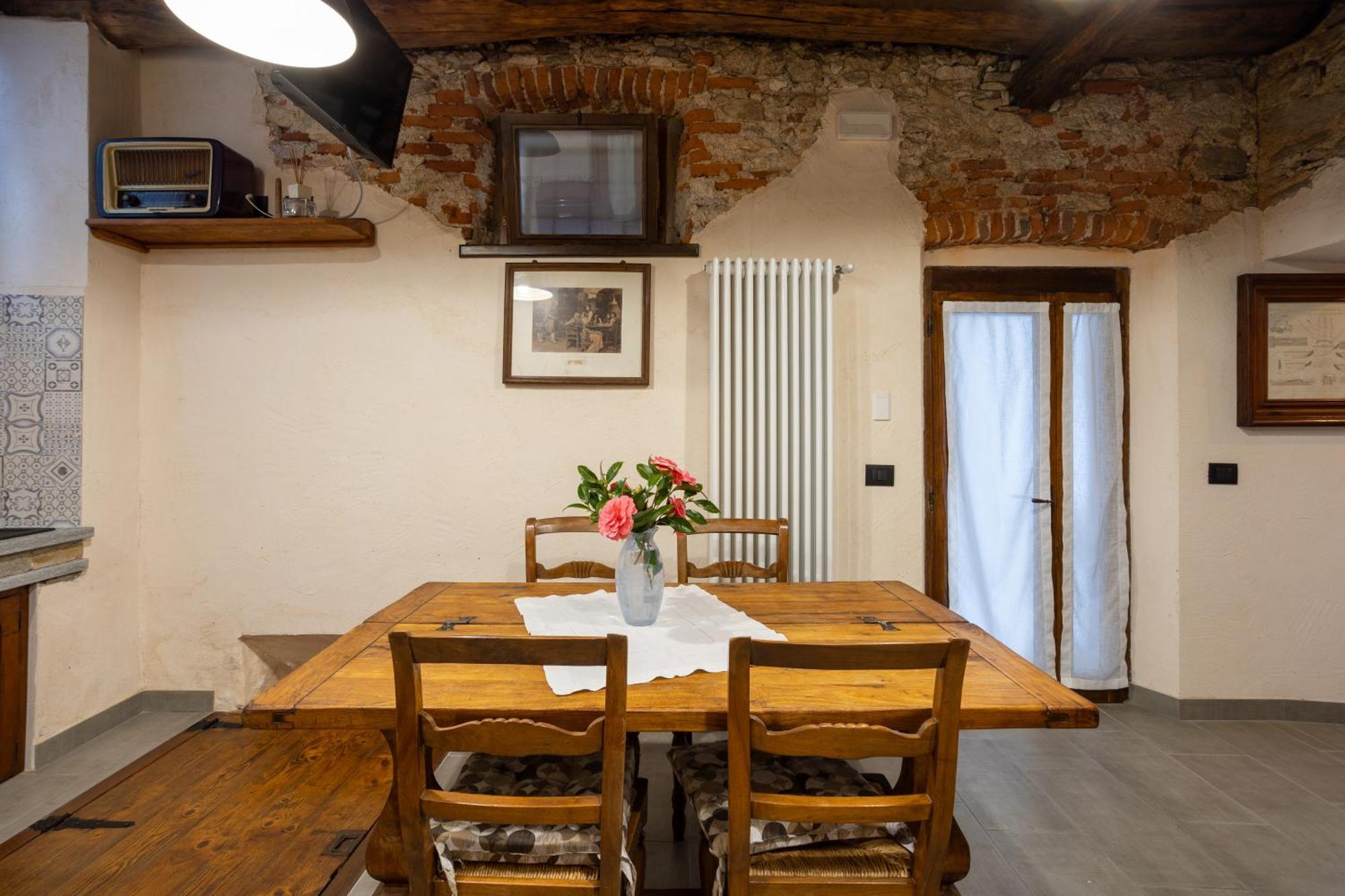 Apartamento Da Tinti Madonna Del Sasso Exterior foto