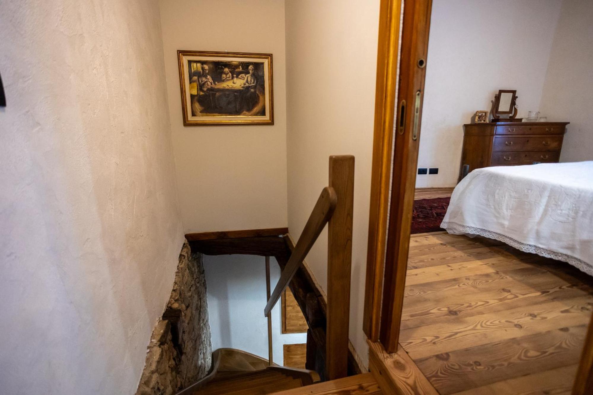 Apartamento Da Tinti Madonna Del Sasso Exterior foto